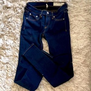 Rag & Bone Skinny Jeans Dark Wash Size 26